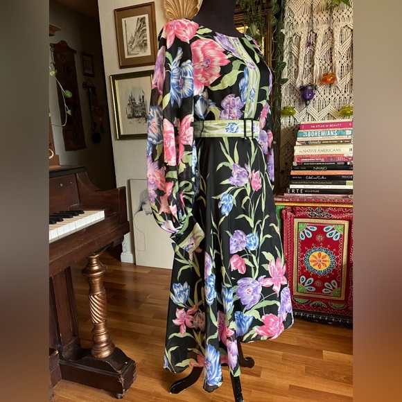 Vintage floral dress - Picture 3 of 11